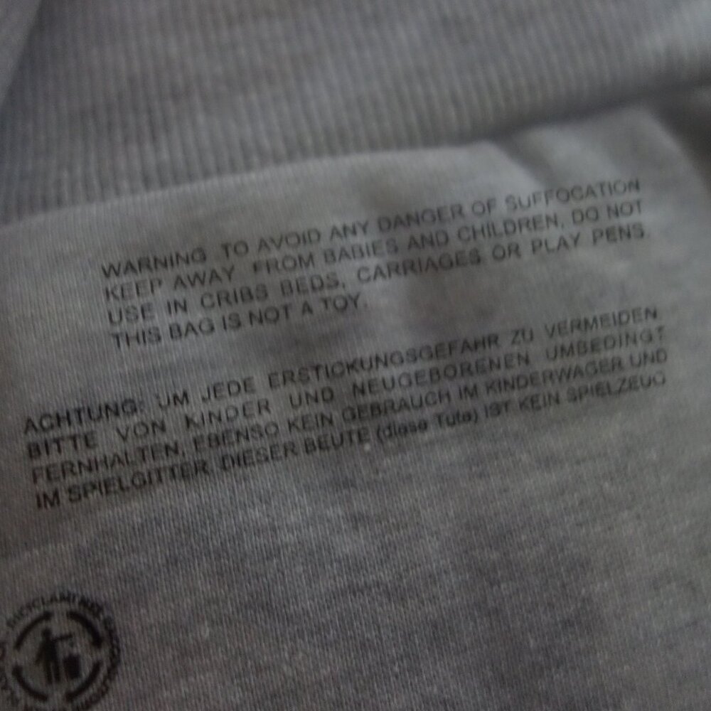inBetweeners Est. 2021 Familia Grey Melange Unisex Hoodie Size M *NWT* - Picture 11 of 14